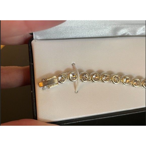 Boxed Faux Stone Tennis Bracelet - Picture 3 of 6